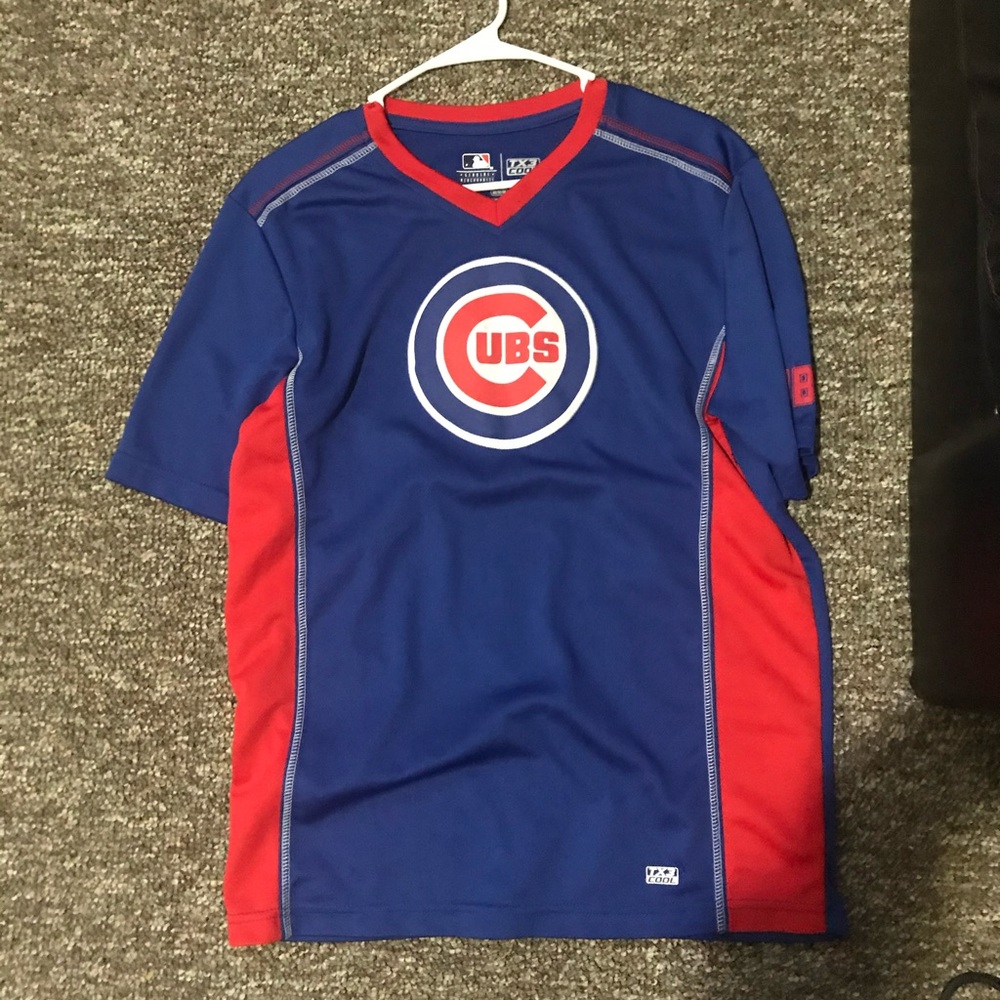 Cubs shirt